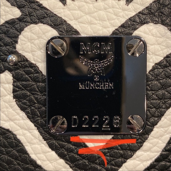 🔹MCM  Visetos Zebra Backpack Small - Picture 4 of 11